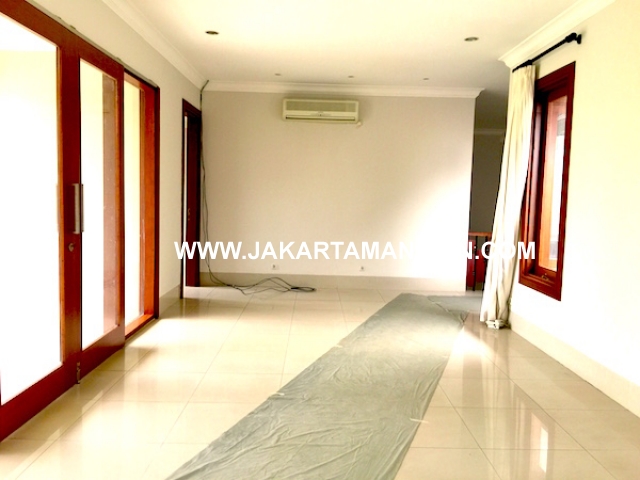 HR563 house for rent lease in kemang rumah disewakan di kemang