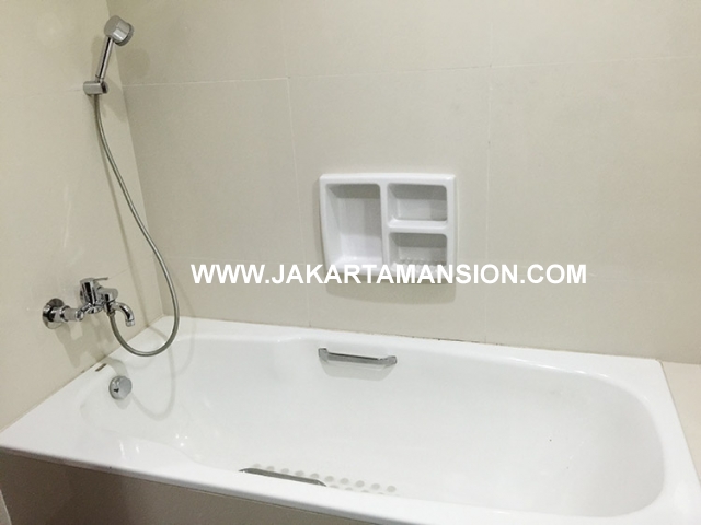 HR585 House for rent at senopati kebayoran baru 