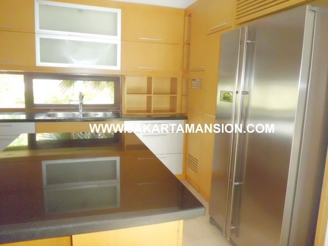 HR590 Compound for rent at Kemang