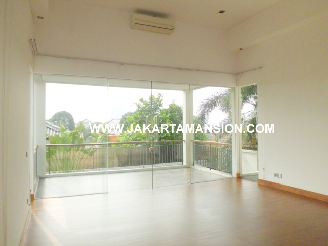 HR590 Compound for rent at Kemang