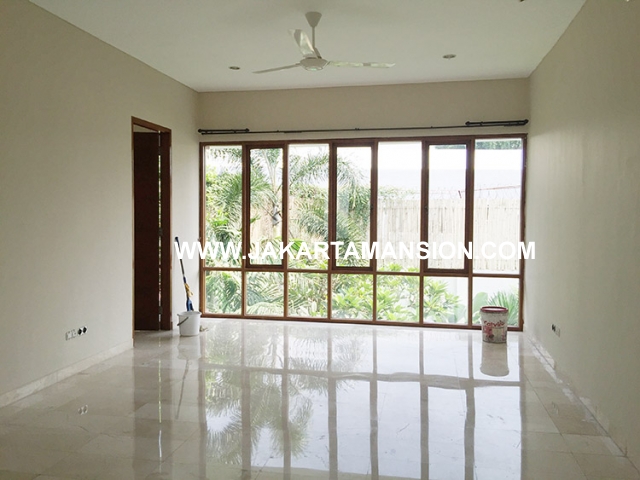 HR592 Compound for rent at Pejaten close to kemang