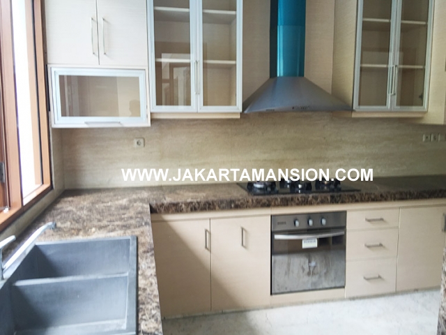 HR593 Compound for rent at Kemang