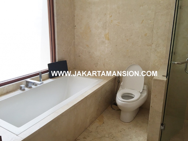 HR593 Compound for rent at Kemang