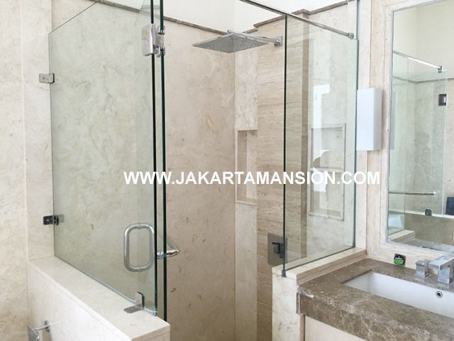 HR593 Compound for rent at Kemang