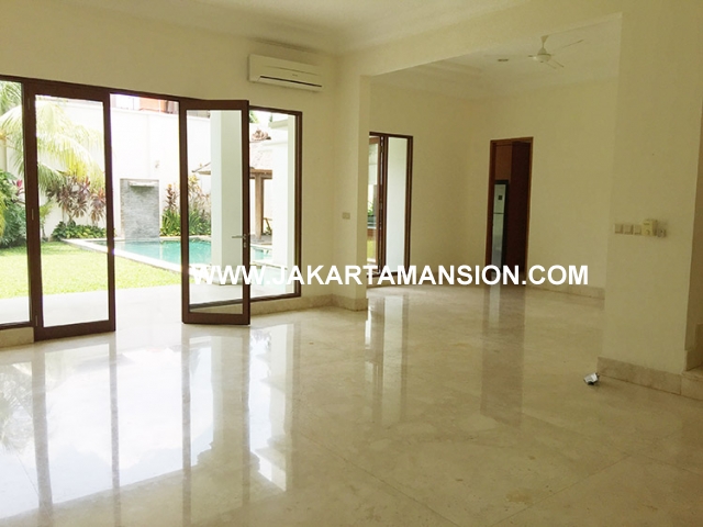 HR594 House for rent at Ampera close to kemang