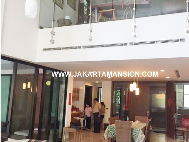 AR604 Apartement Pakubuwono House Residence Townhouse 3 lantai Dijual For Sale