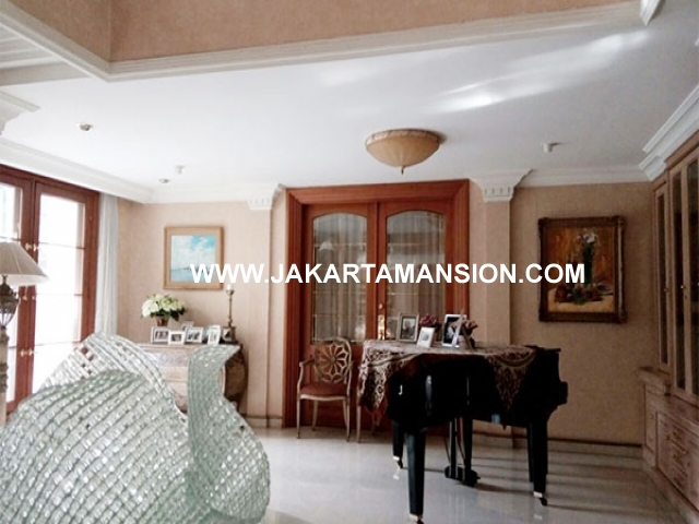 HS613 Rumah jalan sriwijaya senopati kebayoran baru dijual murah jarang ada house for sale