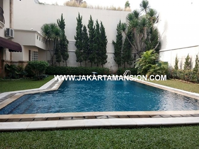 HS613 Rumah jalan sriwijaya senopati kebayoran baru dijual murah jarang ada house for sale