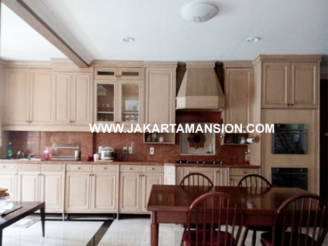 HS613 Rumah jalan sriwijaya senopati kebayoran baru dijual murah jarang ada house for sale