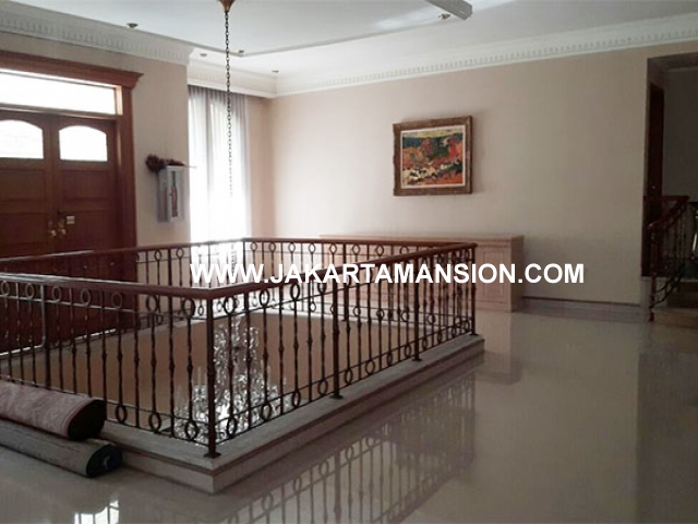 HS613 Rumah jalan sriwijaya senopati kebayoran baru dijual murah jarang ada house for sale