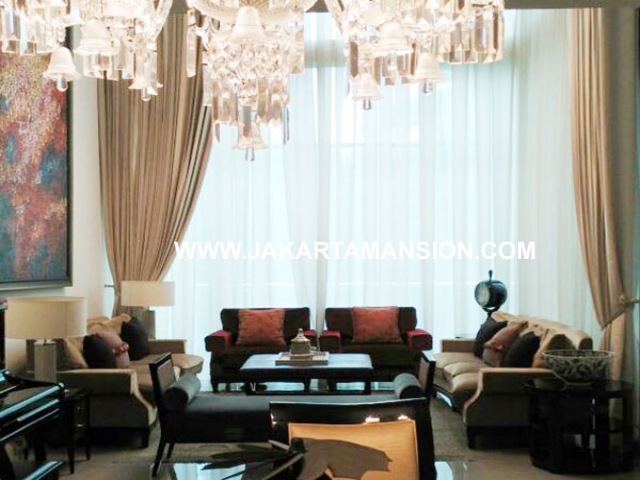 AS689 Apartement Pakubuwono House private pool 3 lantai dijual murah