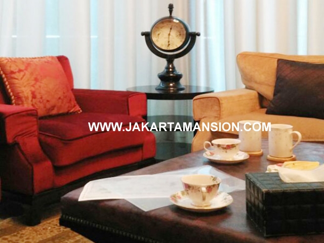 AS689 Apartement Pakubuwono House private pool 3 lantai dijual murah