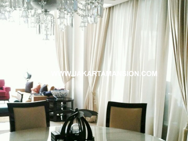 AS689 Apartement Pakubuwono House private pool 3 lantai dijual murah