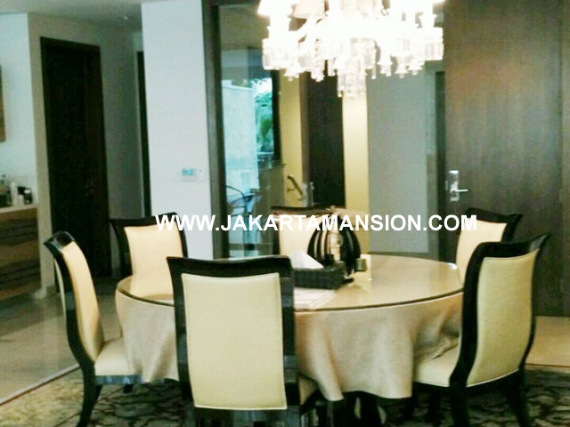 AS689 Apartement Pakubuwono House private pool 3 lantai dijual murah