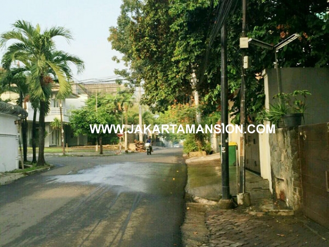 HS690 Rumah Jalan Tulodong SCBD Senopati Dijual Murah Jarang Ada