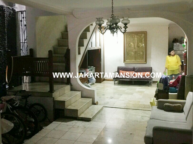 HS690 Rumah Jalan Tulodong SCBD Senopati Dijual Murah Jarang Ada