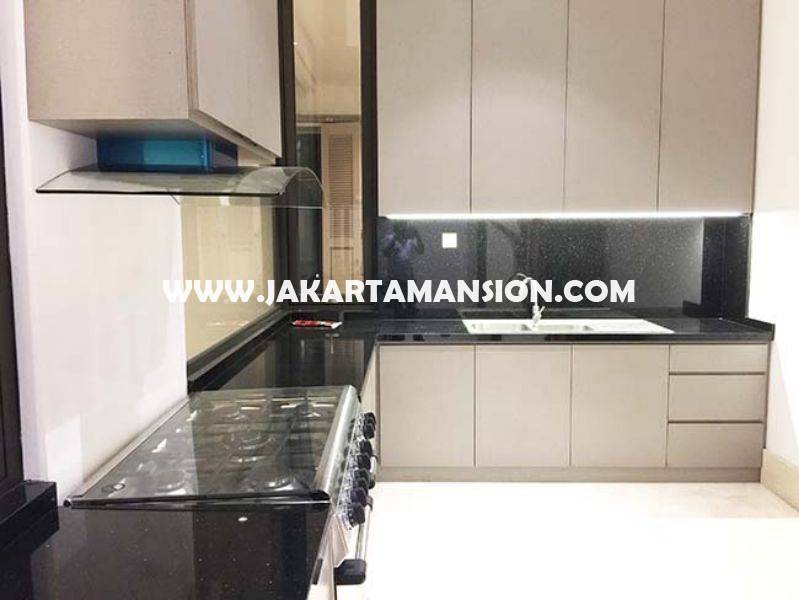 HR746 House for rent at Brawijaya