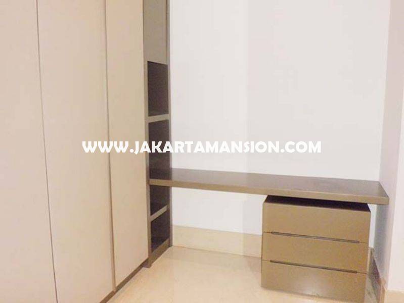 HR746 House for rent at Brawijaya