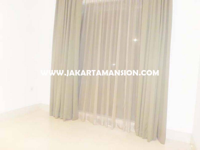 HR746 House for rent at Brawijaya