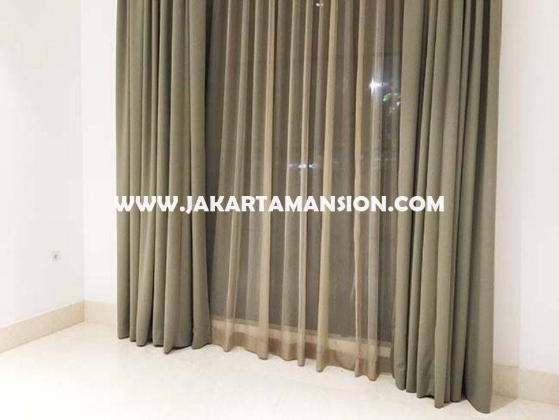 HR746 House for rent at Brawijaya