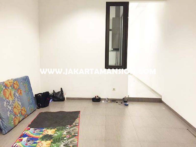 HR746 House for rent at Brawijaya