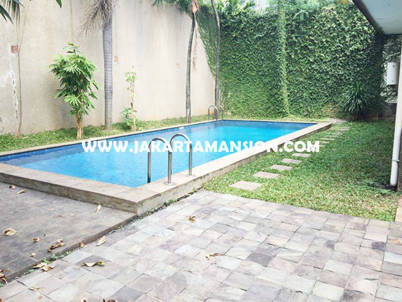 HR747 House for Lease Rent Sewa at Senopati Kebayoran Baru