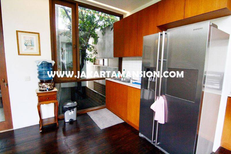 HR776 Compound House at Jatipadang For Rent Sewa Lease Wide Land and Green Area