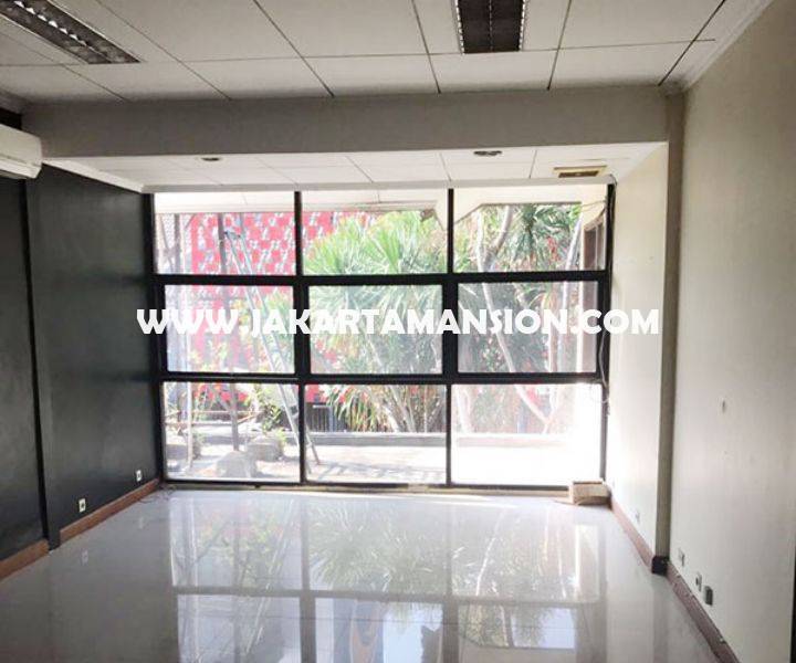 CS897 Rumah Menteng Jalan Kusuma atmadja dekat Bundaran HI Thamrin Dijual Murah bisa 4 lantai