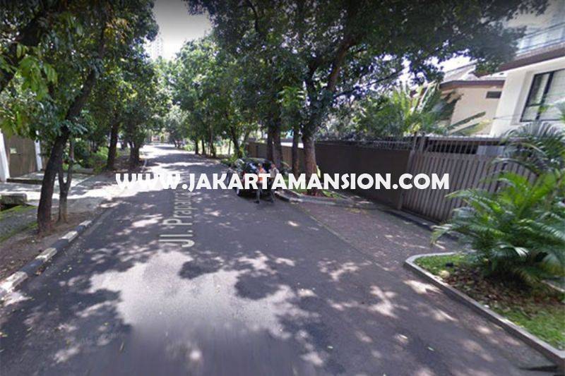 HS913 Rumah Jalan Prapanca dekat Brawijaya Kebayoran Baru daerah tenang Dijual Murah