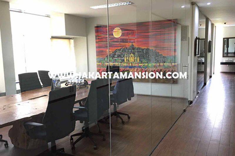 OS939 Gedung kantor 3 lantai Bendungan Hilir dekat Jalan Sudirman Gatot Subroto Dijual Murah