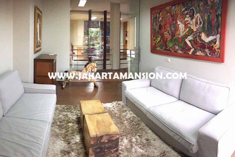 OS939 Gedung kantor 3 lantai Bendungan Hilir dekat Jalan Sudirman Gatot Subroto Dijual Murah
