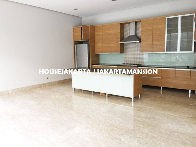 HR954 House for rent sewa lease at Pondok Indah