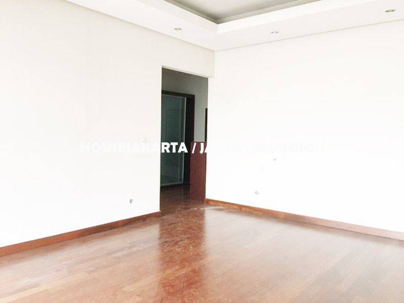 HR954 House for rent sewa lease at Pondok Indah