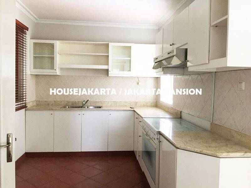 HR956 House for rent sewa lease at Pondok Indah