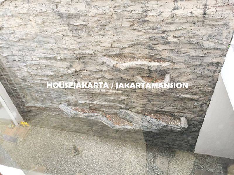 HR956 House for rent sewa lease at Pondok Indah