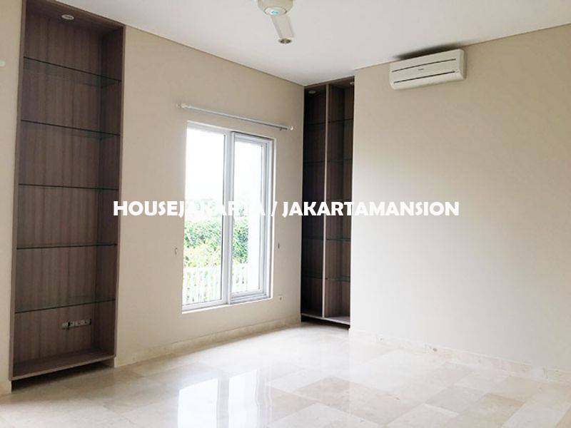 HR957 Compound for rent lease sewa at Kemang