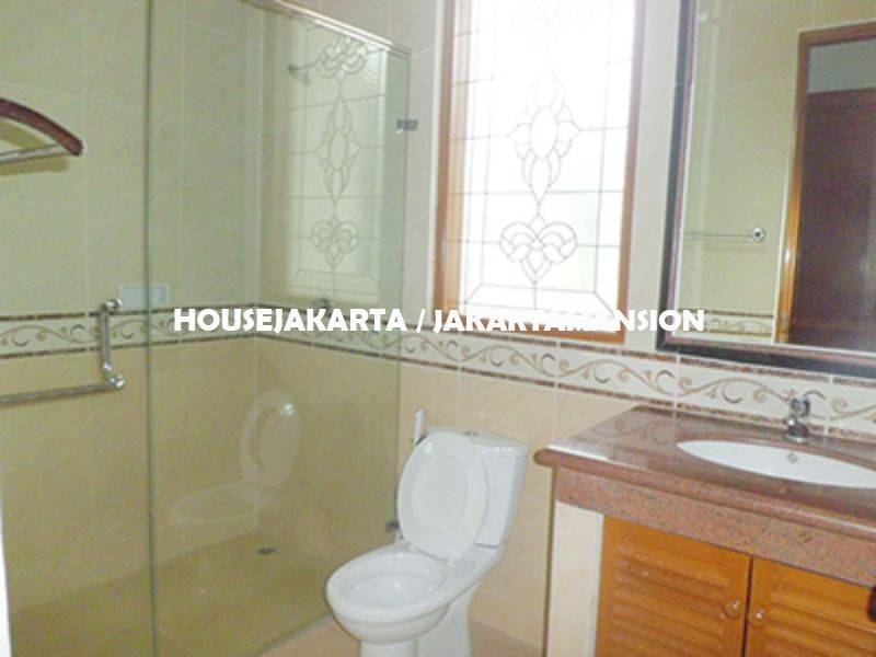 HS985 House for Sale Jual at Kemang South Jakarta