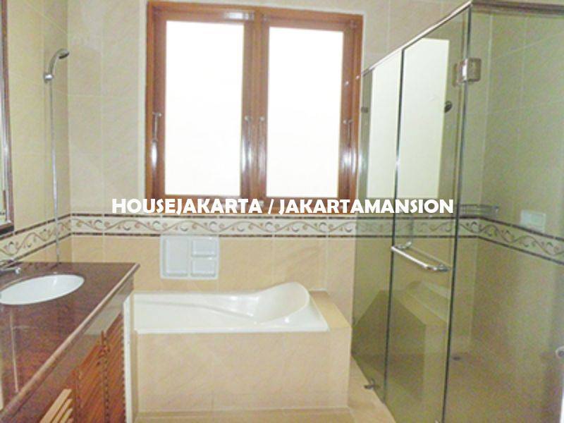 HS985 House for Sale Jual at Kemang South Jakarta
