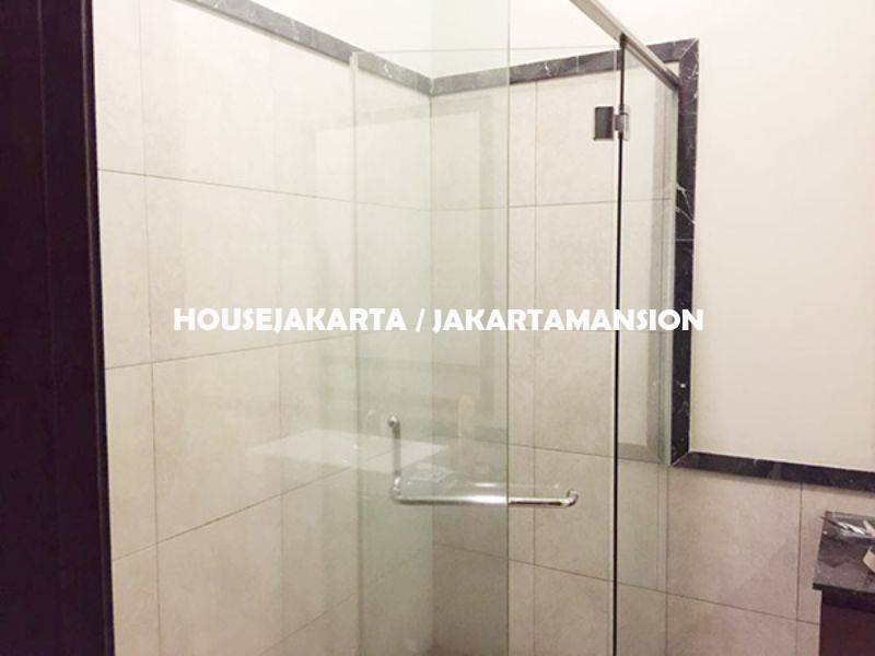 HR998 House for Rent Sewa Lease at Pondok indah 