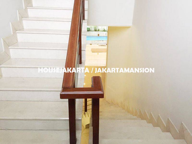 HR998 House for Rent Sewa Lease at Pondok indah 