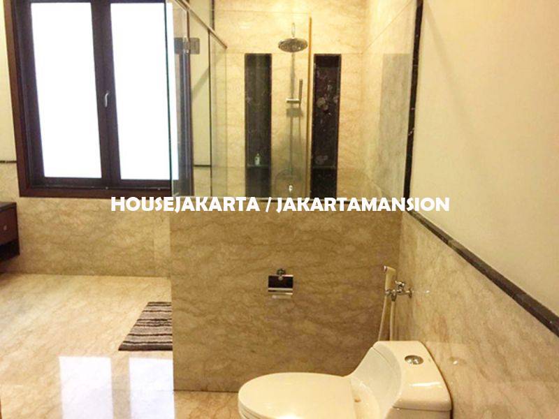 HR998 House for Rent Sewa Lease at Pondok indah 