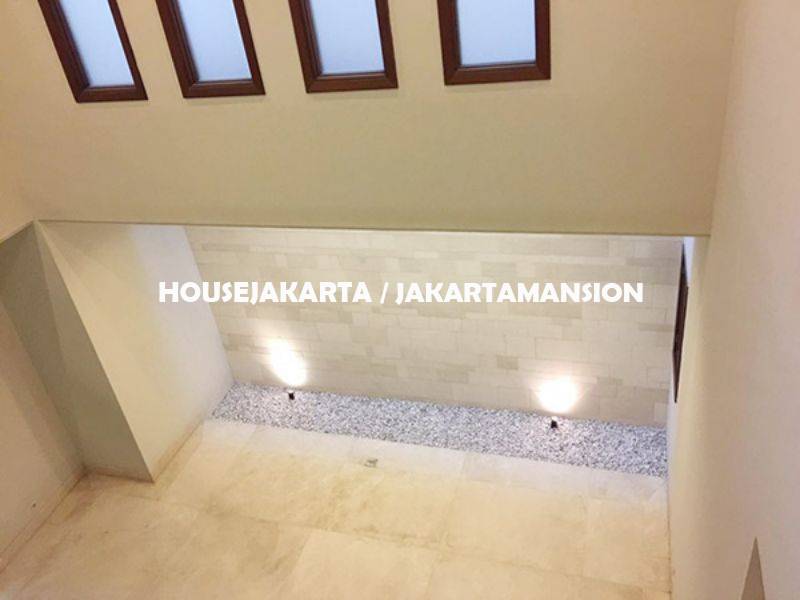 HR998 House for Rent Sewa Lease at Pondok indah 