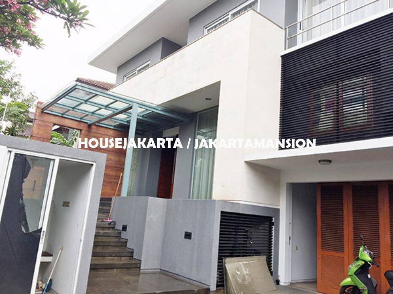 HR999 House for rent sewa lease at Pondok Indah