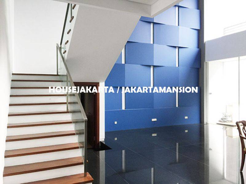 HR999 House for rent sewa lease at Pondok Indah